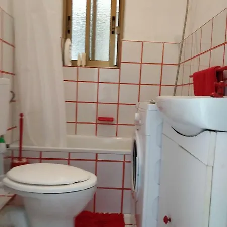 Apartment Marina Flats, Flat 5 *
