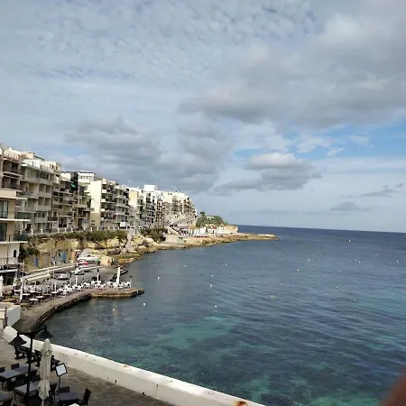 Marina Flats, Flat 5 Apartment Marsalforn
