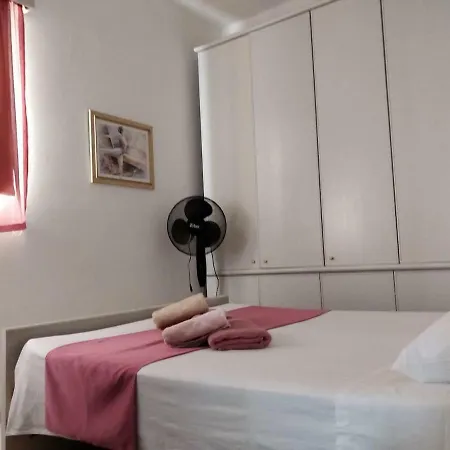 Marina Flats, Flat 5 Apartment Marsalforn